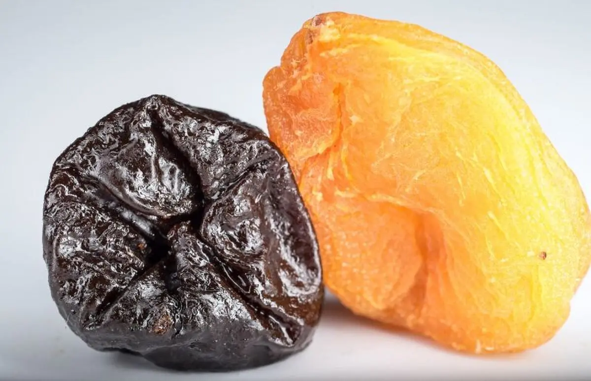 dried-apricots-1836008_1280