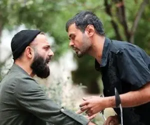 قسمت دوازدهم سریال قورباغه؛ مار در آستین!