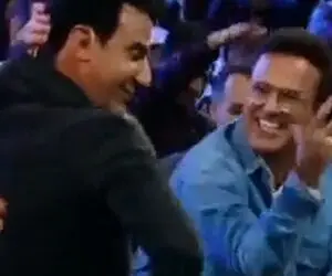آواز شادیسم؛ حامد آهنگی با آهنگ هندی قر میده شاهرخ خان جلوش خم میشه داریوش فرضیایی رو