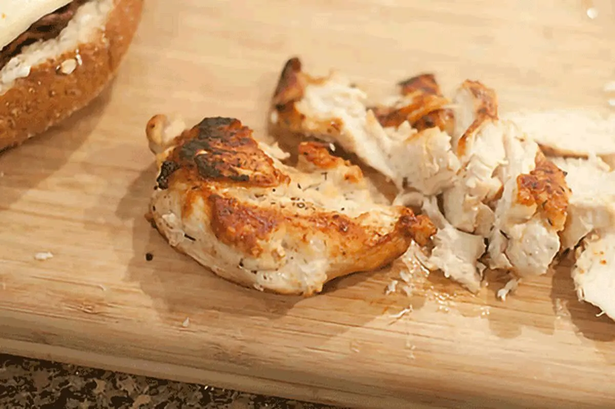 prepared-chicken-for-sandwich