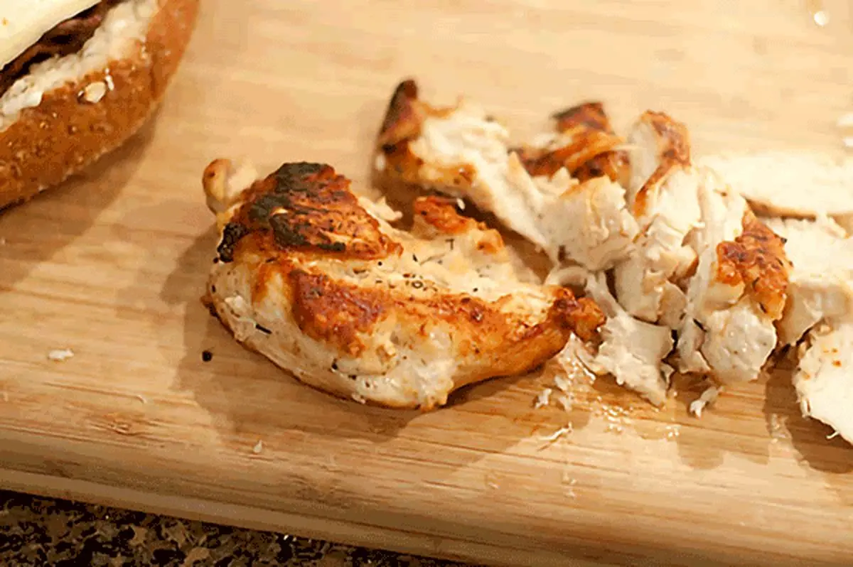 prepared-chicken-for-sandwich
