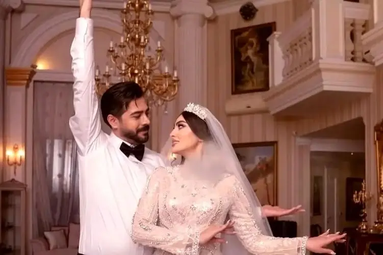 آواز عروسی؛ وقتی تو عروسی مریم مومن همه چیز شاهانه است