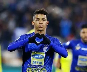 الدحیل به دنبال جذب ستاره استقلال