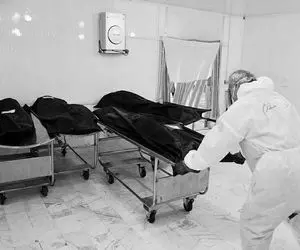 تهران روی لبه تیغ مرگ ایستاده است