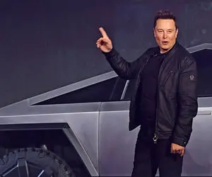 ایلان ماسک چرا سهام تسلا را می فروشد؟