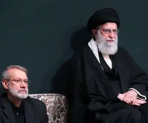 تصویری منتشر نشده از آیت الله سیدعلی خامنه‌ای در صداوسیما به‌ همراه علی لاریجانی