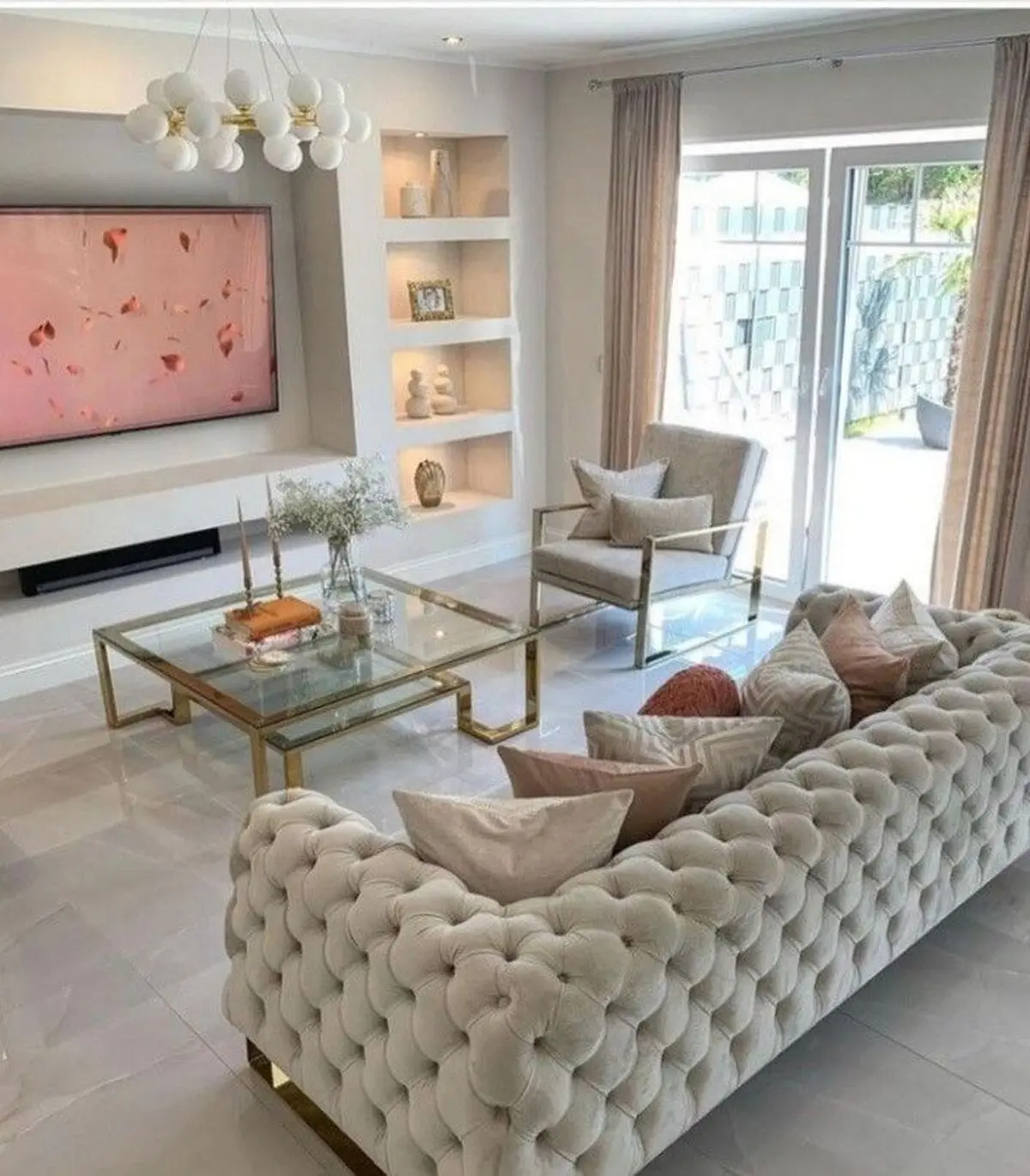 Open lounge