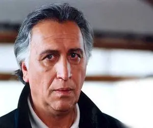 ویدیوی جالب از تسلط این بازیگر به زبان انگلیسی و عربی روی آنتن زنده تلویزیون!