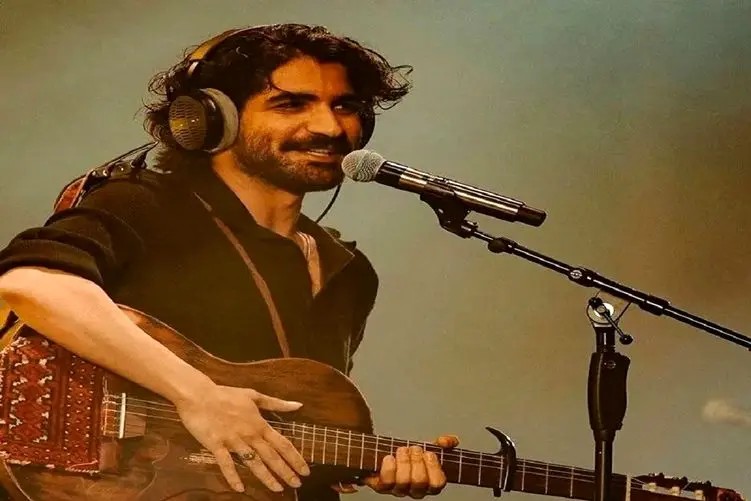 آواز شاد؛ اونایی که این کنسرت عرفان طهماسبی رو رفتن به شدت برد کردن چه کردی پسر