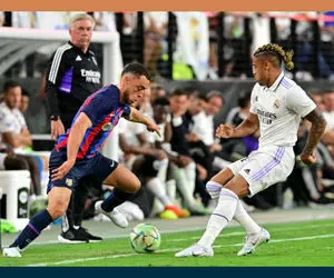 منچستریونایتد به دنبال مدافع بارسلونا