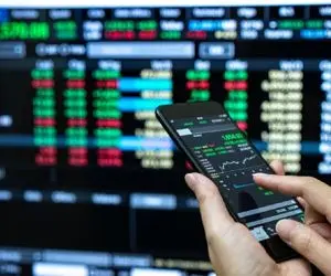 پیش بینی بورس یکشنبه 17 فروردین 1404 / صنایع بازار سرمایه بر سر دو راهی رشد و ریزش