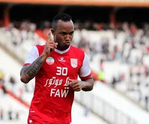 بررسی عملکرد مهاجمان خارجی تراکتور در ادوار لیگ برتر