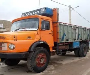 توقیف کامیون با راننده ۱۱ ساله که بار از کرمان به تهران می‌برد