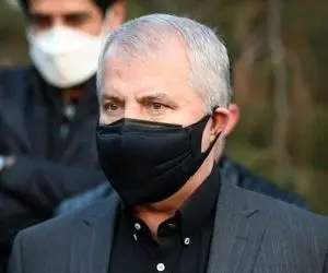 (عکس) علی پروین بر سر مزار اسطوره استقلال