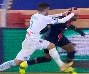 نیمار تو یک آشغال هستی!