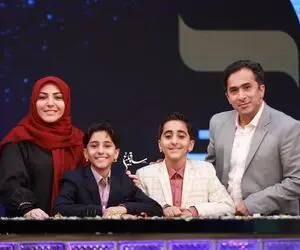 انتقاد زهردار خانم مجری از وحید هاشمیان