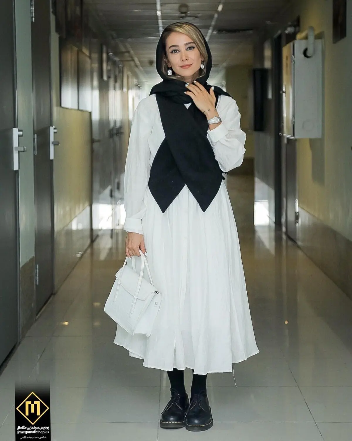 elnazhabibi67_1657199456_1