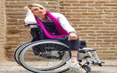 دختر معلول ایرانی که  در عرصه مدلینگ فعالیت می کند + عکس