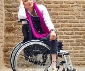 دختر معلول ایرانی که  در عرصه مدلینگ فعالیت می کند + عکس