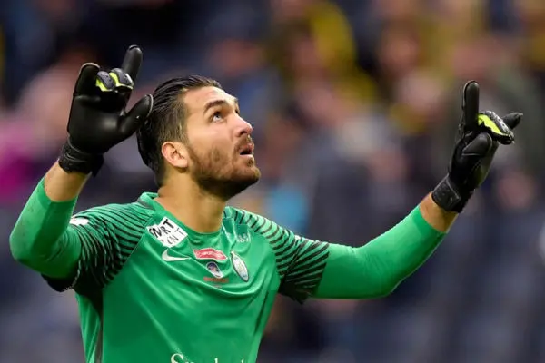 علیرضا حقیقی