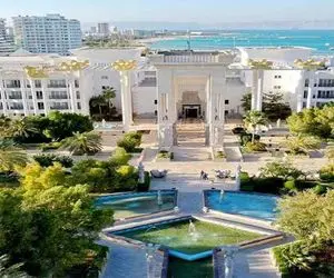 نگاهی به جذابیت های هتل داریوش کیش