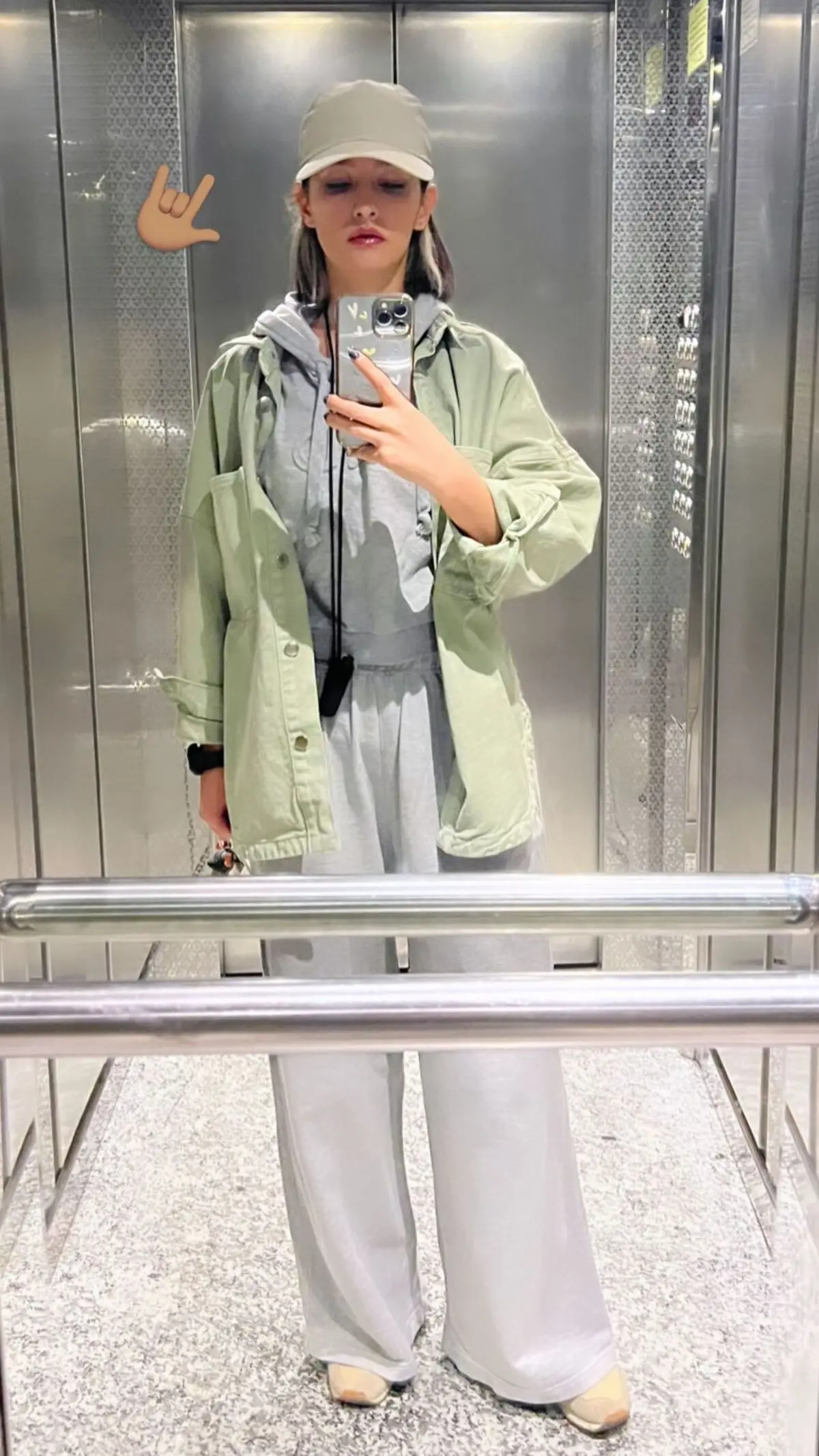 pardisahmadiyeh_s instagram 2023-3-18 story