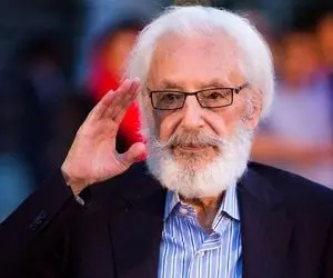 آواز احساسی؛ آخر عمری جمشید مشایخی با صدای لرزون نمیشه غصه مارو تنها بذاره رو خوند