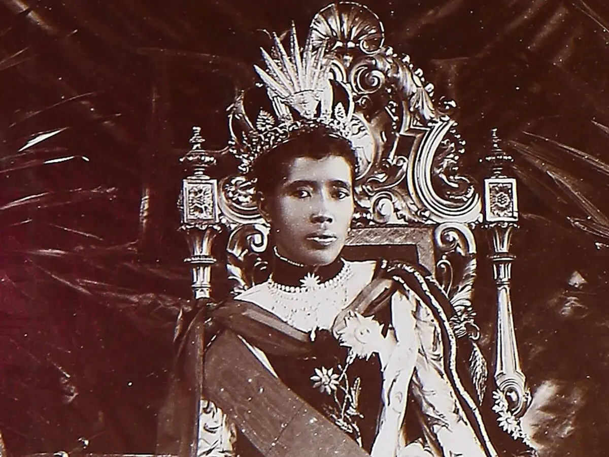 ملکه