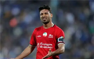 شجاع خلیل‌زاده محروم شد؛ تراکتور کاپیتان اولش را مقابل خیبر از دست داد