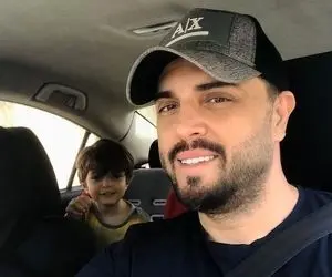 مجری تلویزیون عزادار شد!