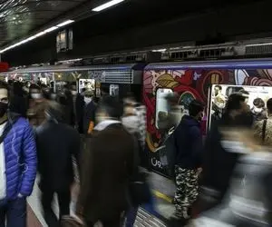 (ویدیو) ماجرای برهنه شدن زن جوان در مترو شوش چیست؟