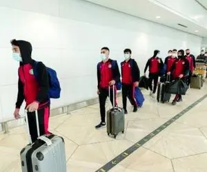 استقلال با لباس قرمز وارد عربستان شد!