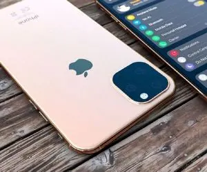 گوشی مردم رو میشکونه و بهشون آیفون هدیه میده! | ویدیو