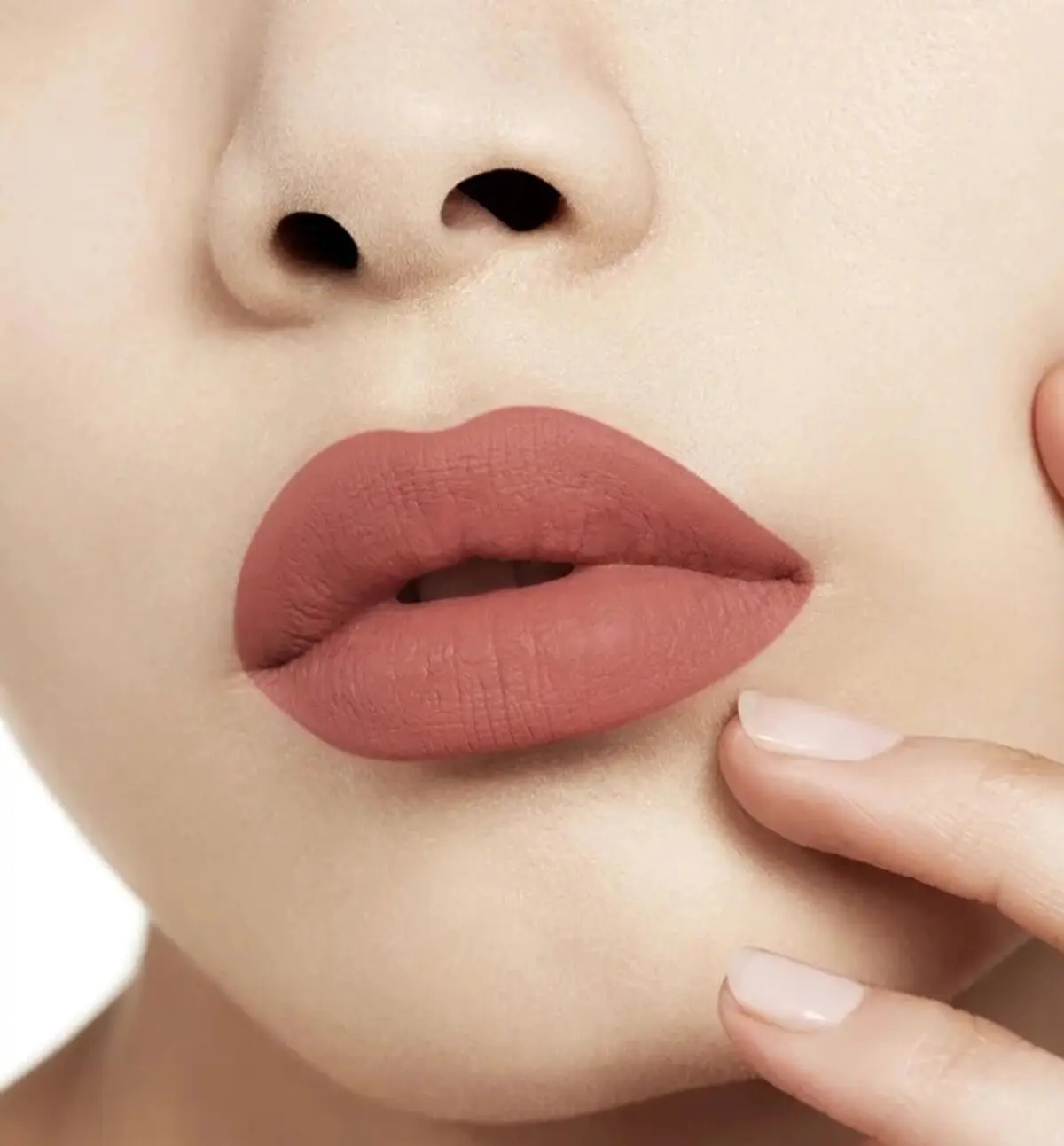 رژهای مناسب پوست گندمیل