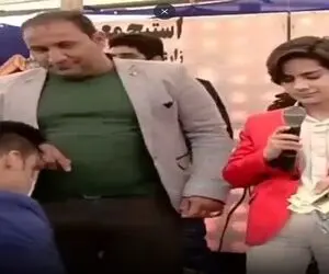 آواز شادانه؛ پسربچه جلوی استادش تو عروسی انقد خوب میخونه که خود استاد هم مونده
