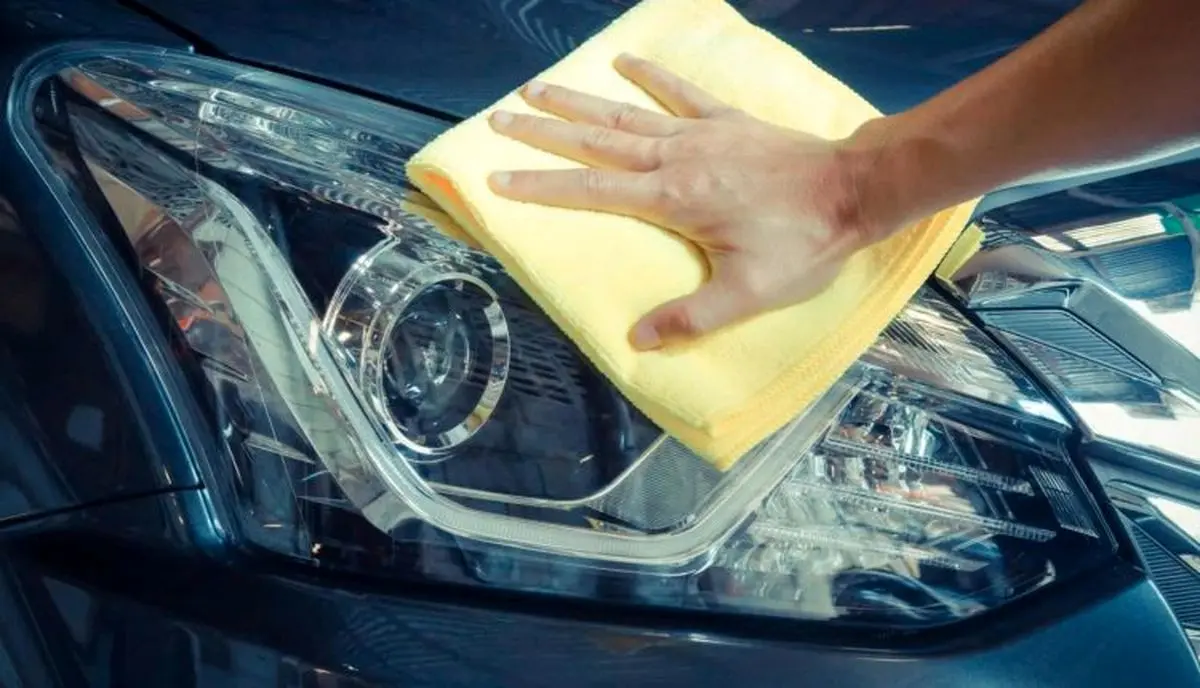 how-clean-car-headlights-750x430
