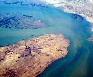 آیا ایران قصد دارد تنگه هرمز را ببندد؟