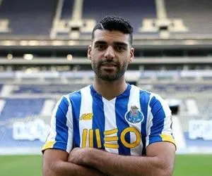 سنگ تمام پورتو برای مهدی طارمی!