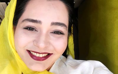 سانیا سالاری با حجاب نصفه و دندون های زرد + عکس