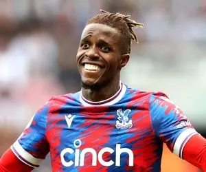 بارسلونا به جذب رایگان فوق ستاره پالاس علاقه دارد