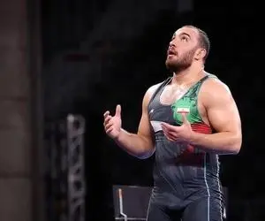 نتیجه نهایی کشتی فینال 125 کیلوگرم امیر حسین زارع و پتریاشویلی 11 مهر