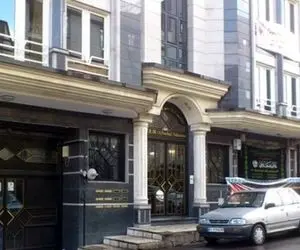 واکنش عجیب عضو هیات رئیسه به حراج ساختمان فدراسیون فوتبال