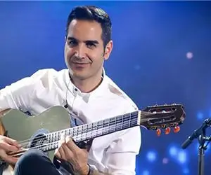 آواز احساسی/چشمای من مثل ابرای بهاره یگانه چشم کل کنسرتو اشکی کرده