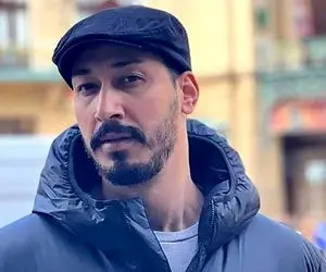 سکانس خندان/دعوای بهرام افشاری با استادش دیدنیه/با لهجه همدانی ووشو رفته