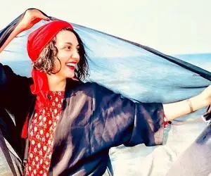 (عکس) جذابیت دو نفره خانم و آقای بازیگر با فرزندشان تکمیل شد!