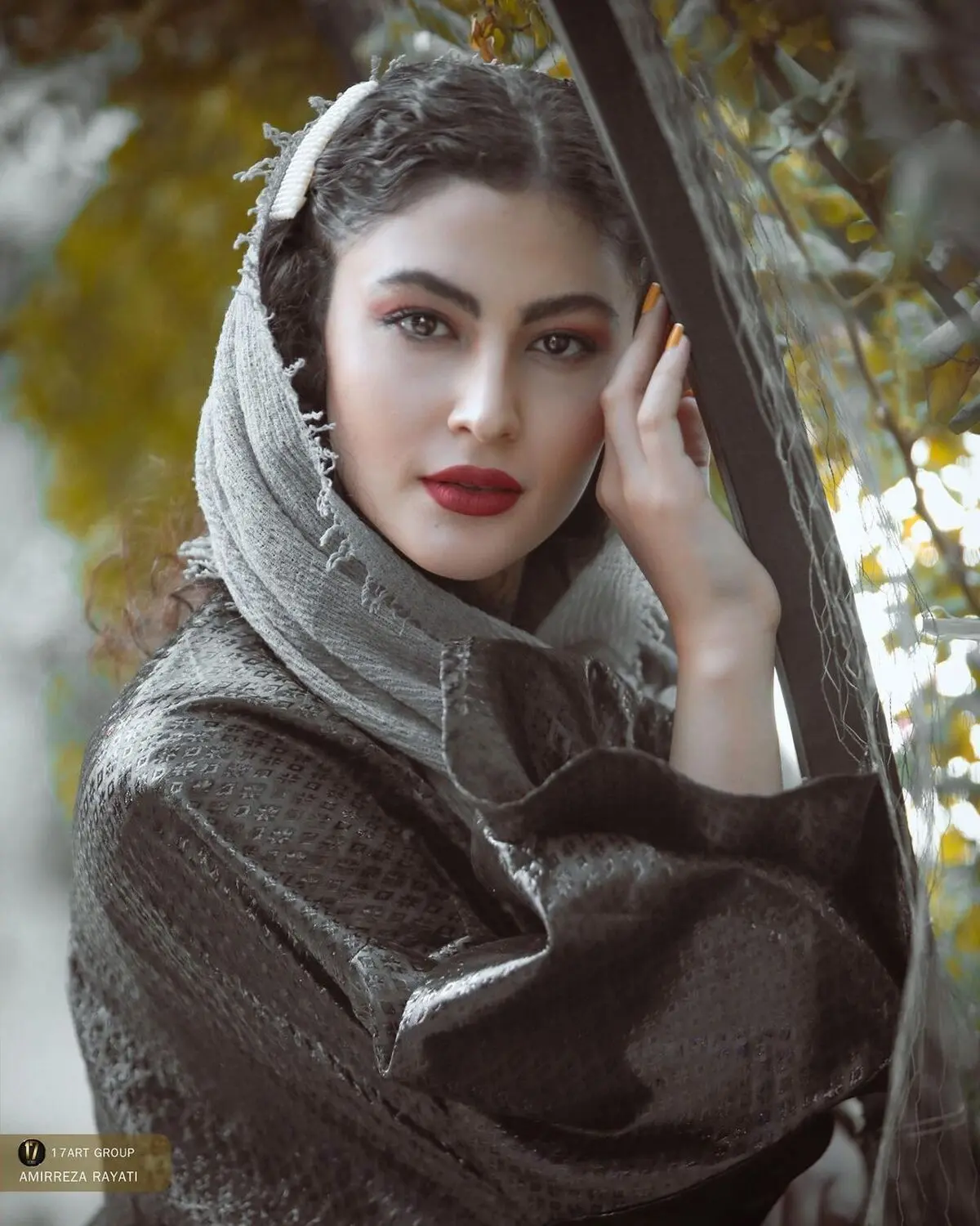 مریم مومن
