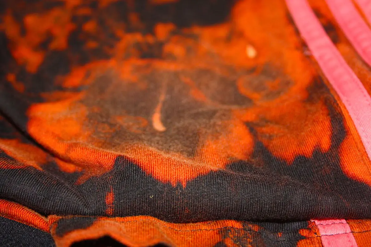 remove-bleach-stains-02