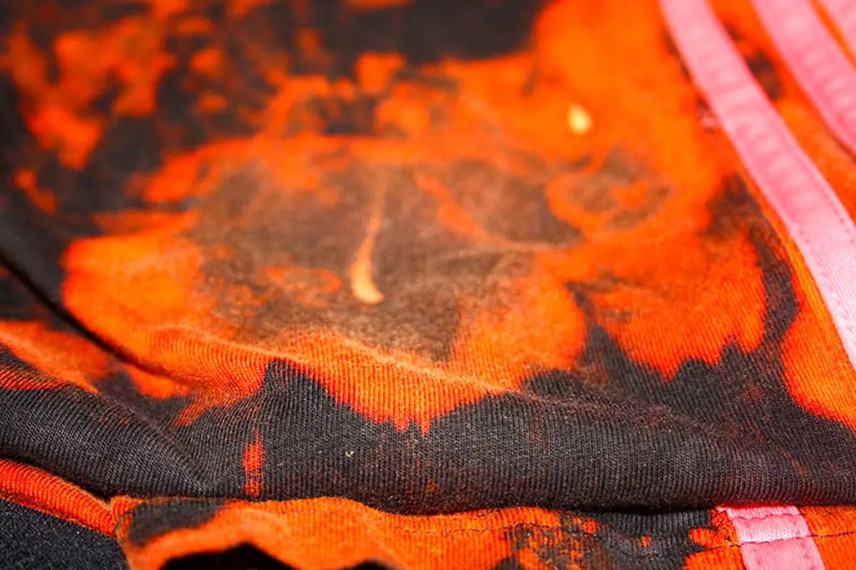 remove-bleach-stains-02