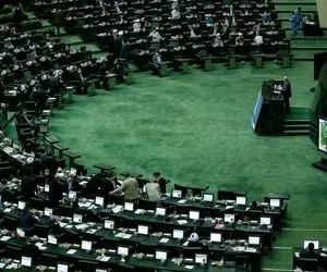 هشدار مجلس به دولت؛ بورس را ساماندهی کنید