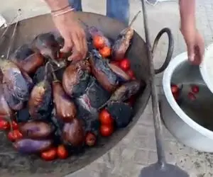 غذای خیابانی ؛ "لیتی چوخا" یه خوشمزه ارزان و کثیف تو هند که واسش کله ملق میزنن